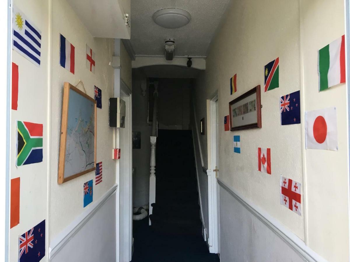 Newquay International Backpackers Hostel Exterior photo